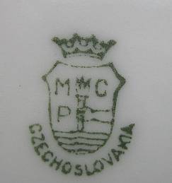 MCP porcelán