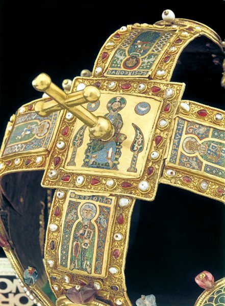 Szent Korona felülnézet 4.