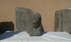 Szehmet-szobrokat találtak III. Amenhotep templomában