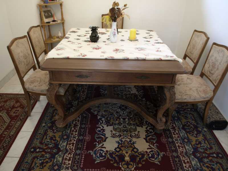 طعام الفعلية ثلاجة  Eladó bécsi barokk tálaló, étkezőasztal, székek!
