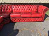 ​Eredeti Chesterfield antik burgundi színű ü
