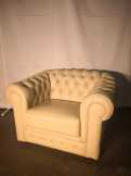 A115 Eredeti chesterfield bőr fotel