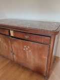 Antik szekrény, íróasztal 