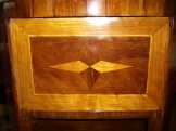 Art deco teázóasztal