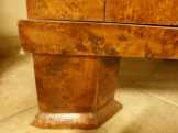 Biedermeier vitrin.