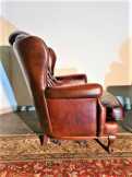 Chesterfield antik füles bőr fotel