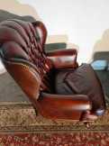 Chesterfield antik füles bőr fotel