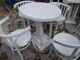 Fehér Thonet székes garnitúra