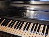 Petrof pianinó Petrof pianinó