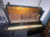 Pianínó 1841 zongora jól működik Pianínó 1841 zongora jól működik