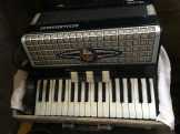 Royal Standard 80 tangóharmonika