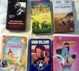 30 Amerikai angol nyelvű VHS kazetta.