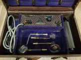 Antik "Violet Ray" (ibolya sugár) elektroterápiás 