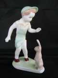 Aquincumi porcelán kisfiú nyuszival Aquincumi porcelán kisfiú nyuszival