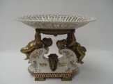 asztalközép bronz/porcelán PT-114 asztalközép bronz/porcelán PT-114