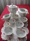 Bavaria Jahre virágos porcelán készlet    7000 Ft