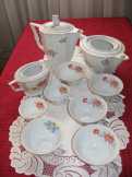 Bavaria Jahre virágos porcelán készlet    7000 Ft