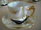 Gyöngyházfényű hatszemélyes porcelán kávéskészlet 