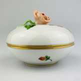 Herendi porcelán rózsafogós bonbonier, dobozka
