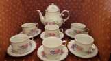 Hollóházi porcelán teás készlet