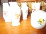 HOLLÓHÁZI PORCELÁNOK HOLLÓHÁZI PORCELÁNOK