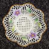 Porfin kolozsvári fonott dísz porcelántál, -kosár