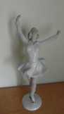 Wallendorfi korcsolyás lány 31 cm magas