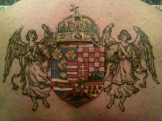 Angyalos Magyarcímer 1867-1917 dombormű oromzatra.
