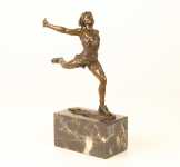 bronz szobor "finish"