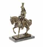 bronz szobor lovas UP-31
