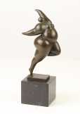 bronz szobor modern nő FA-51