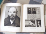 Lenin élete képekben Szikra Ny. 1950.