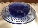 Régi kék üveg süteményes készlet, 6 db tányér + 1 